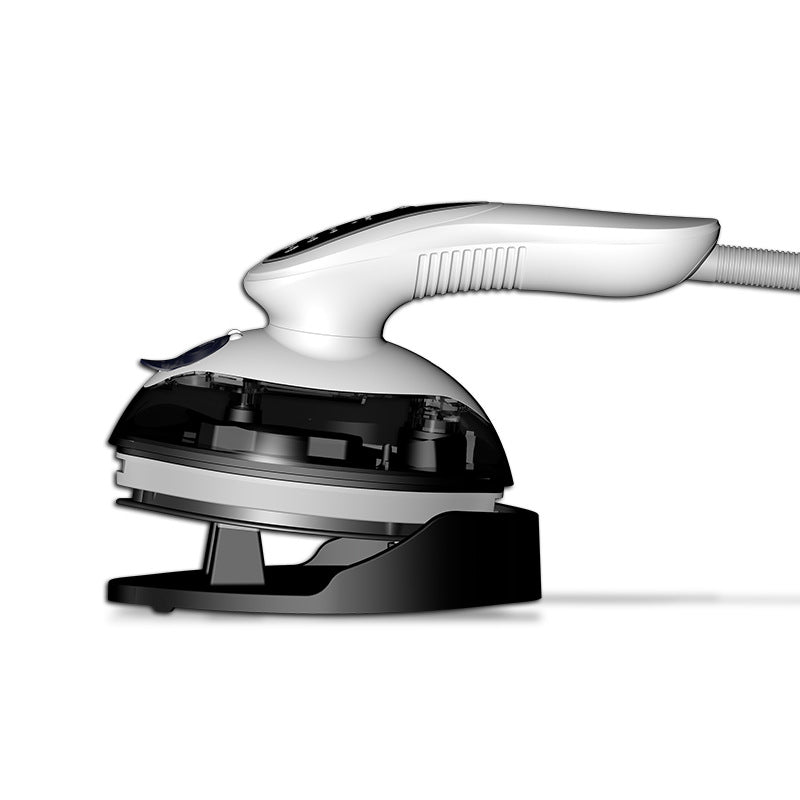 Handheld garment steamer