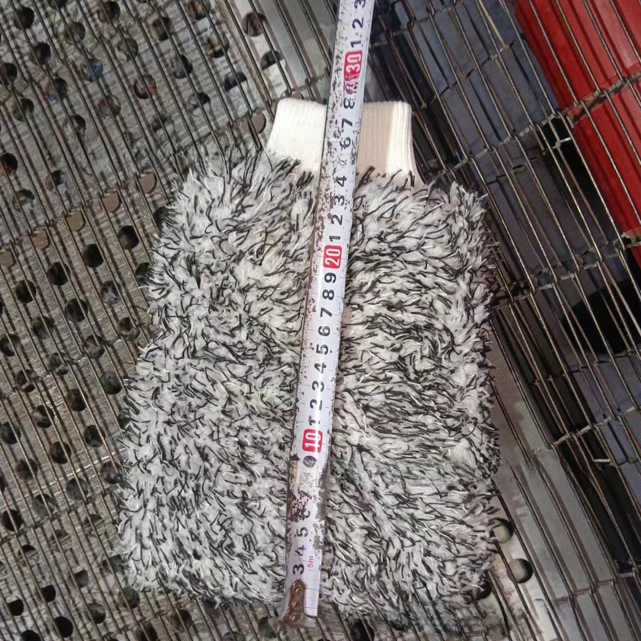 Microfiber Car Cleaning Gloves with Coral Fleece